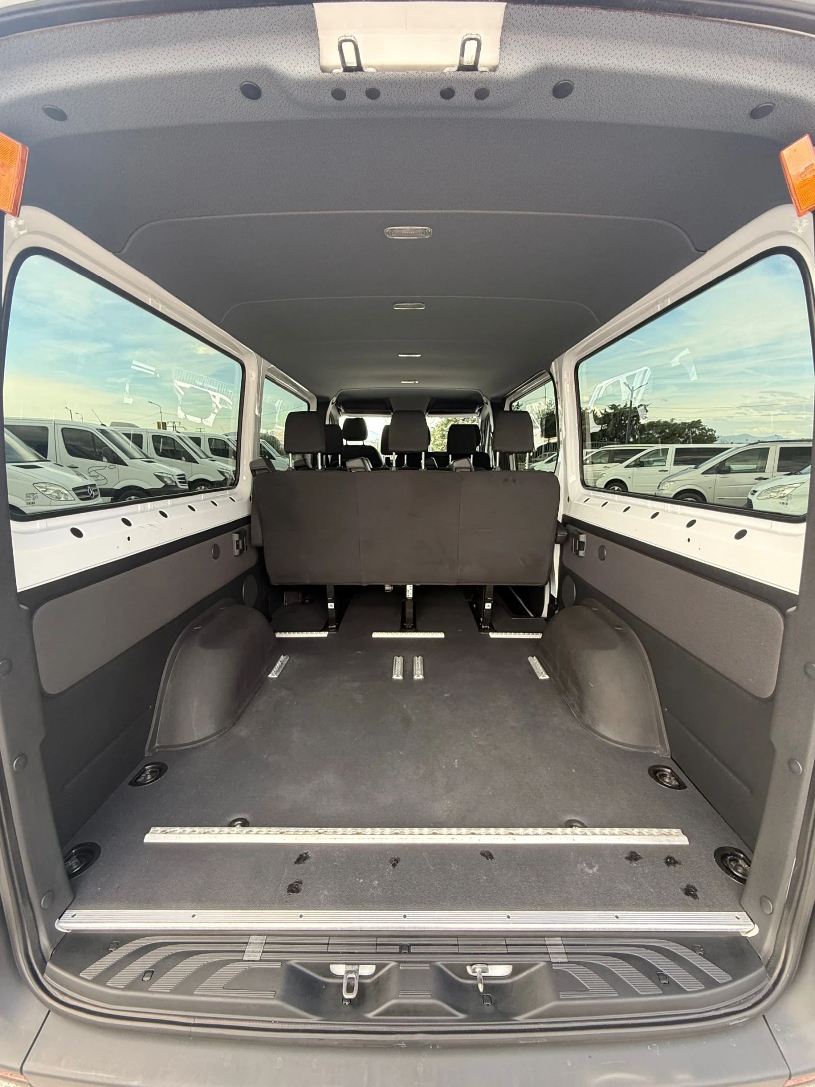 Mercedes-Benz Sprinter 313 2021г-9местен-КЛИМАТИК, снимка 8 - Бусове и автобуси - 56080512