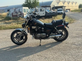     Honda Magna VF 700