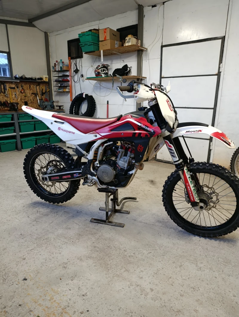 Husqvarna 250, снимка 3 - Мотоциклети и мототехника - 52949205