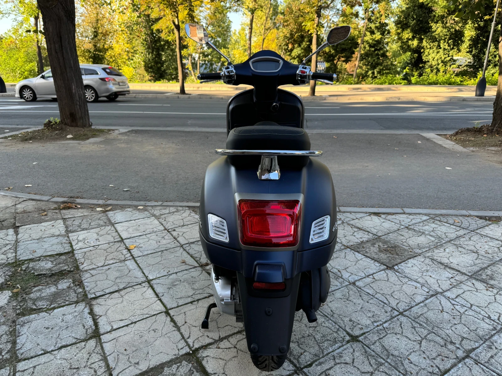 Vespa GTS 300 SuperTech Blu - изображение 5