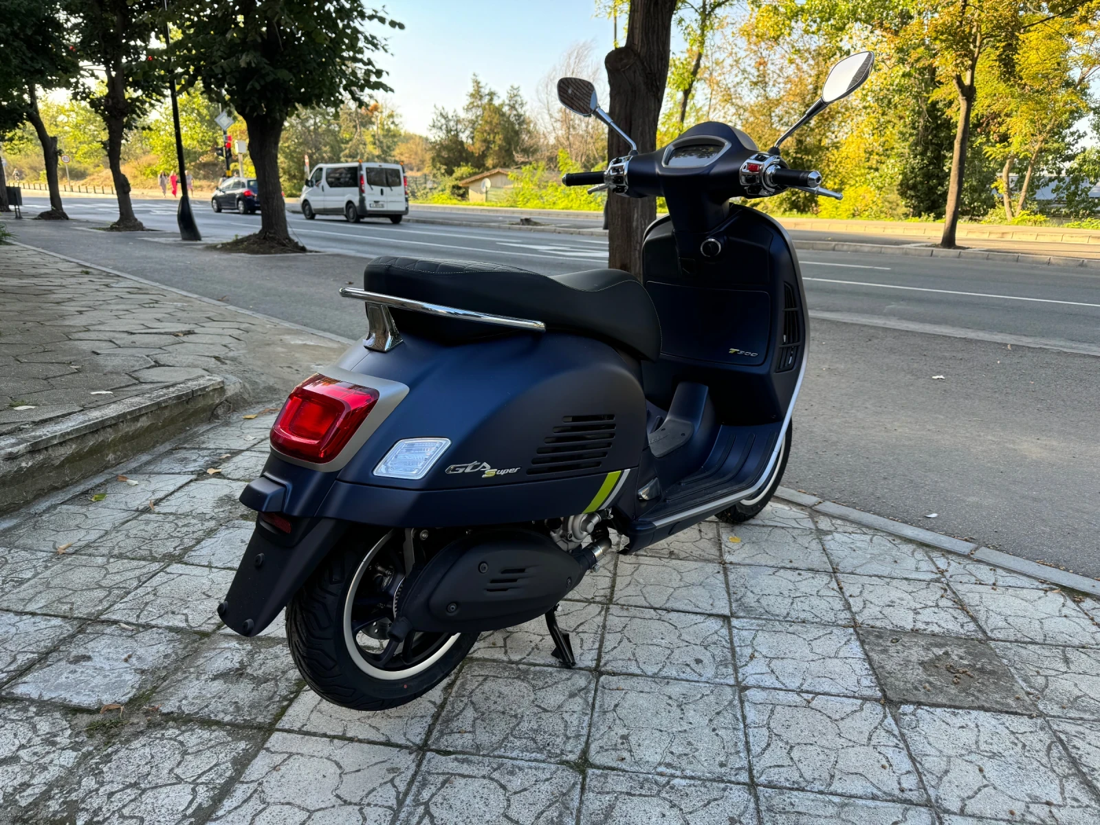 Vespa GTS 300 SuperTech Blu - изображение 3