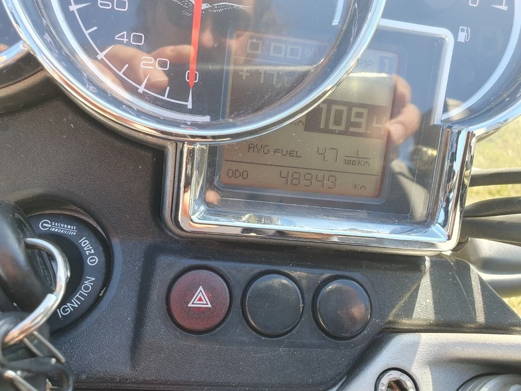 Moto Guzzi Breva 1100 - изображение 10