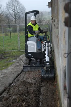 Багер Bobcat Е10z, снимка 3