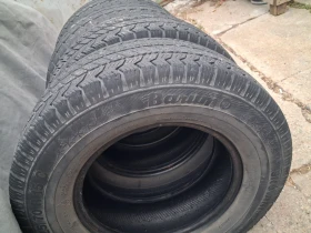 Гуми Зимни 225/70R15, снимка 3