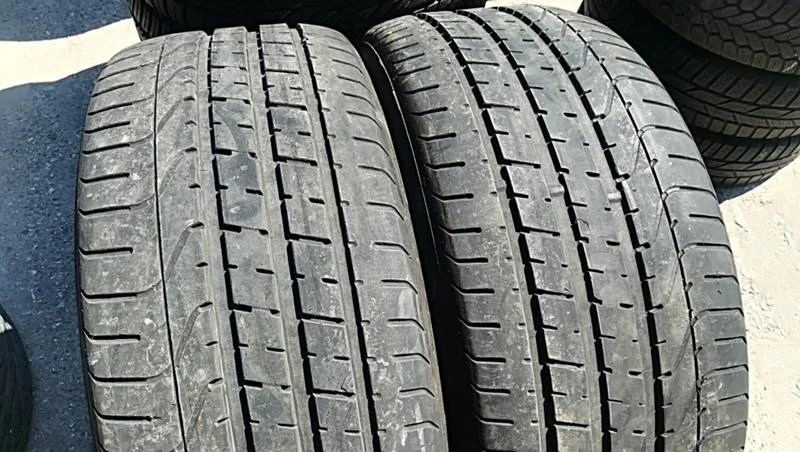 Гуми Летни 245/45R19, снимка 1 - Гуми и джанти - 24915717