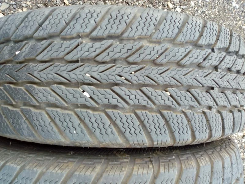 Гуми Зимни 175/65R14, снимка 3 - Гуми и джанти - 28002903