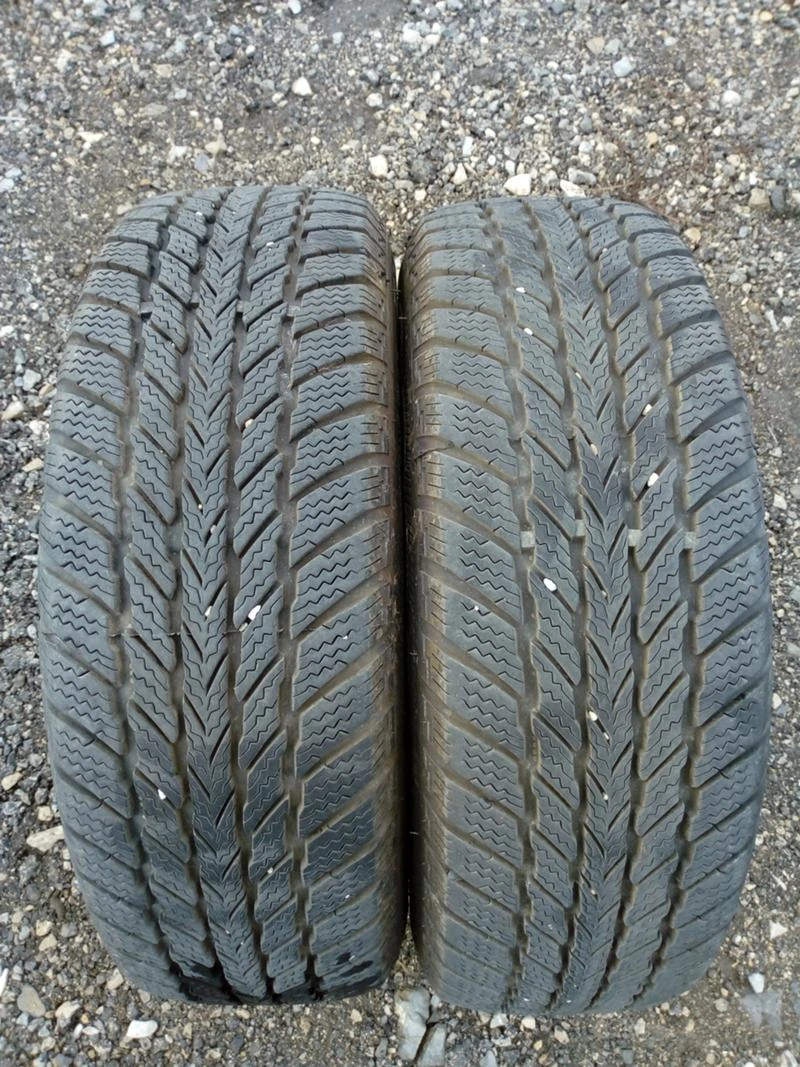 Гуми Зимни 175/65R14, снимка 1 - Гуми и джанти - 28002903