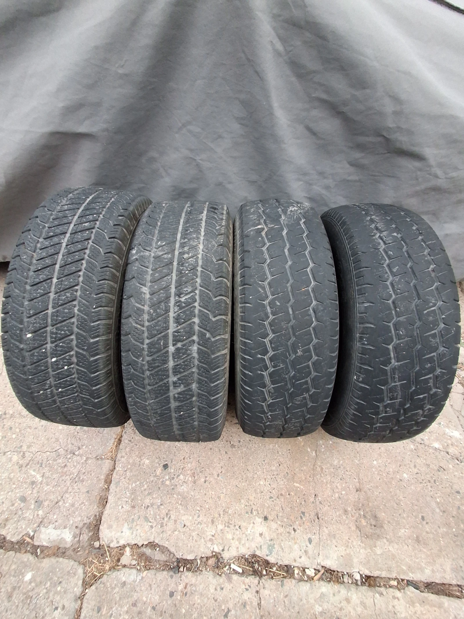 Гуми Зимни 225/70R15