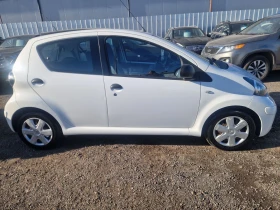 Toyota Aygo 1.0 i 12v 68HP.NAVI ITALIA, снимка 8