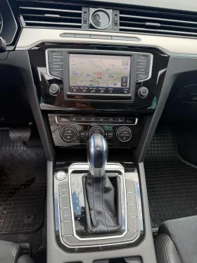 VW Passat 1.4TGE PLUG IN HYBRID AVTOMAT/NAVI/PANORAMA, снимка 15