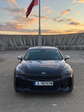 Обява за продажба на Kia Stinger 3.3i BiTurbo GT1 AWD  ~57 900 лв. - изображение 1