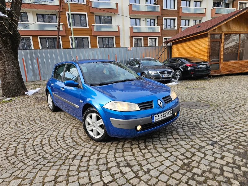 Renault Megane 1.6 * КЛИМАТРОНИК* EVRO4 !TОП!!, снимка 1 - Автомобили и джипове - 49581909