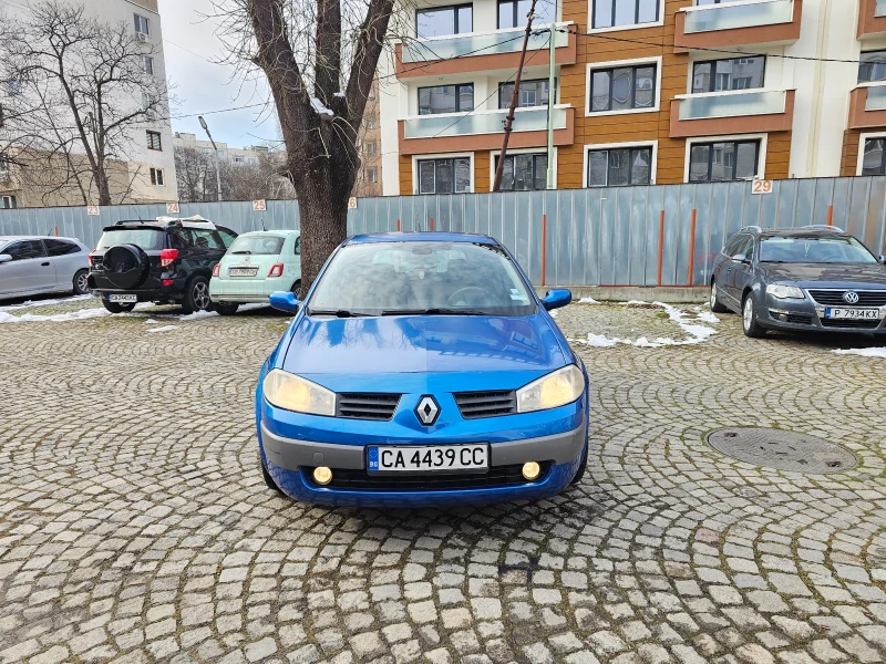 Renault Megane 1.6 * КЛИМАТРОНИК* EVRO4 !TОП!!, снимка 8 - Автомобили и джипове - 49163129