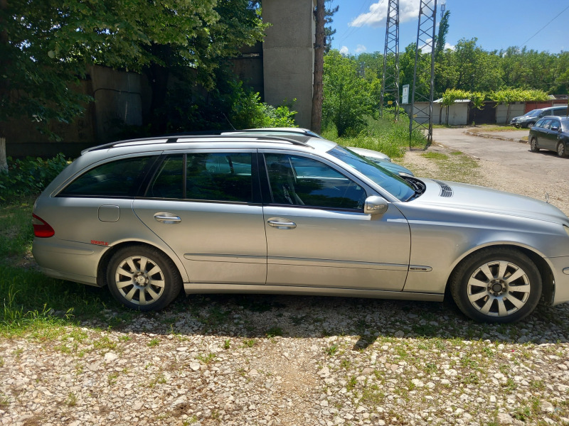 Mercedes-Benz E 220 W211, снимка 2 - Автомобили и джипове - 46278492