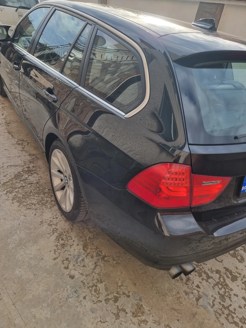 BMW 325 xi E91 touring, снимка 12 - Автомобили и джипове - 48001800