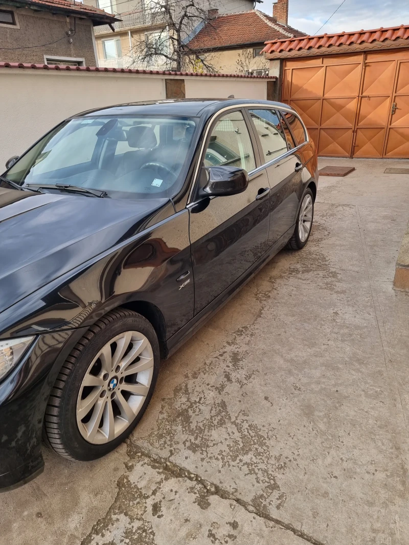 BMW 325 xi E91 touring, снимка 10 - Автомобили и джипове - 48001800