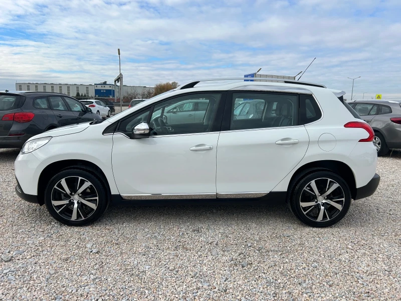 Peugeot 2008 1.6i* NAVI* Кожа* Allure* LED* , снимка 5 - Автомобили и джипове - 48113616