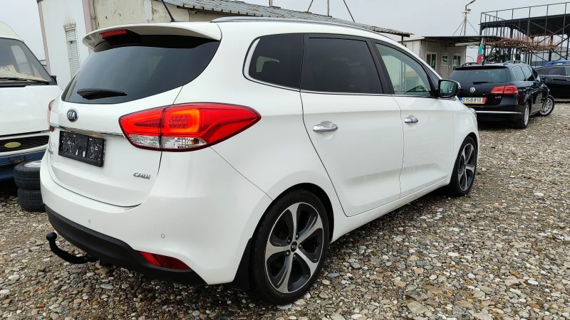 Kia Carens  Premium, снимка 4 - Автомобили и джипове - 48246898