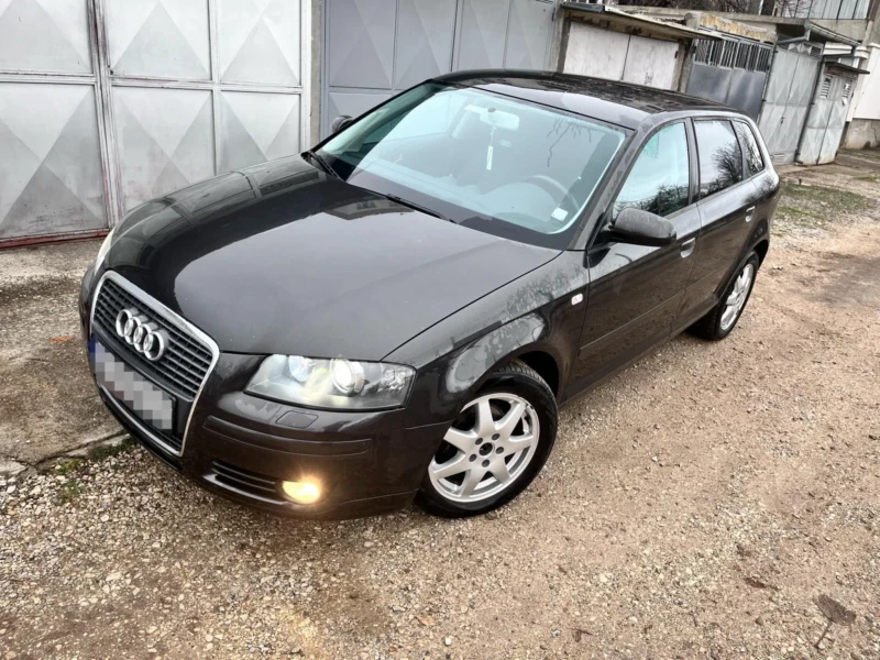 Audi A3 1.6i-102к.с156 хил.км 6 степена DSG кутия , снимка 1 - Автомобили и джипове - 48470470