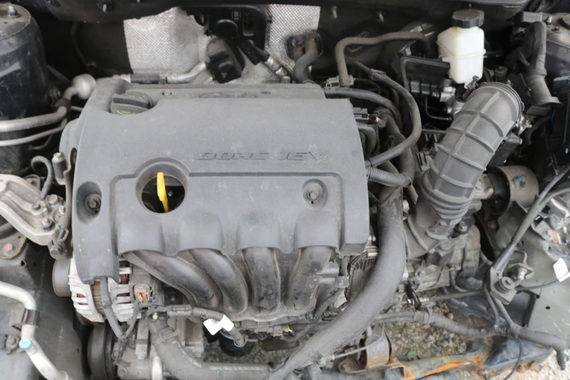 Hyundai I30 1.4 16V, снимка 10 - Автомобили и джипове - 49732381