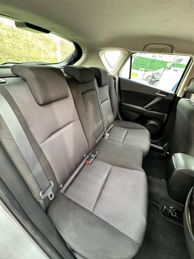 Mazda 3, снимка 12 - Автомобили и джипове - 52541129
