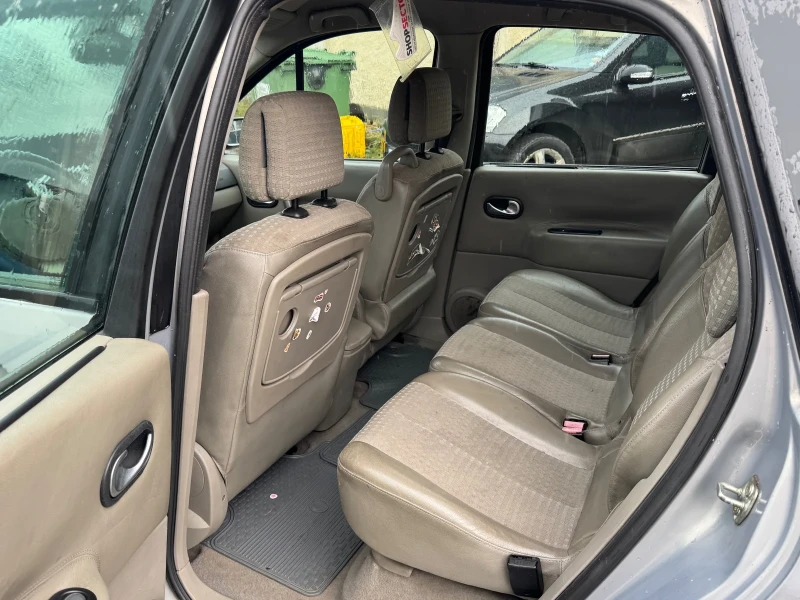 Renault Scenic, снимка 8 - Автомобили и джипове - 53237438