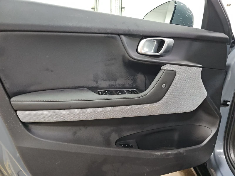 Polestar 2 Long Range, снимка 9 - Автомобили и джипове - 53359918