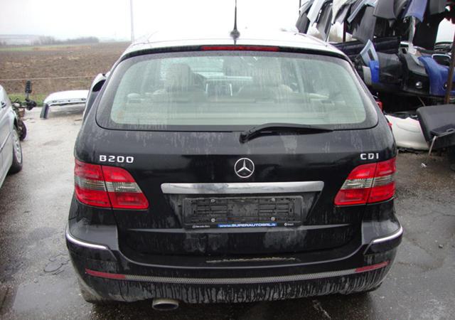 Mercedes-Benz B 200 CDI1.6i-НА ЧАСТИ, снимка 4 - Автомобили и джипове - 1749159