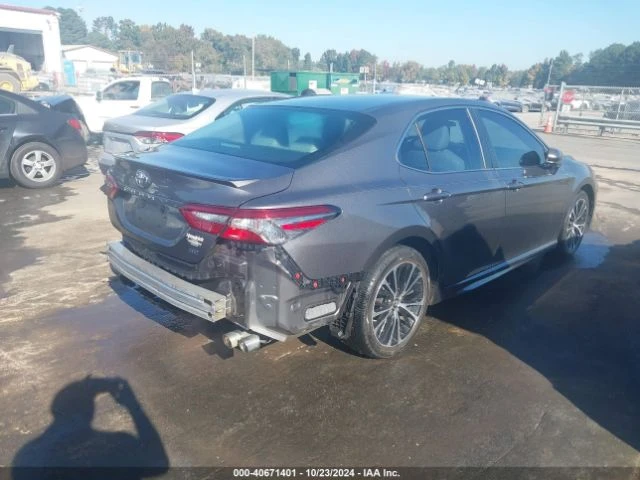 Toyota Camry 2018 TOYOTA CAMRY SE - изображение 6