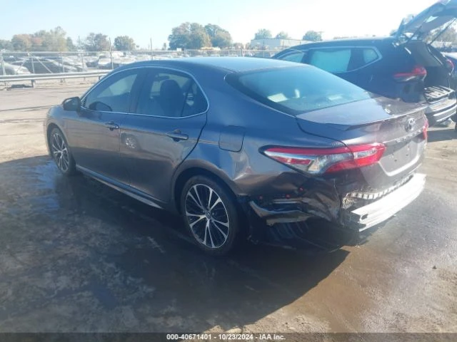 Toyota Camry 2018 TOYOTA CAMRY SE - изображение 5