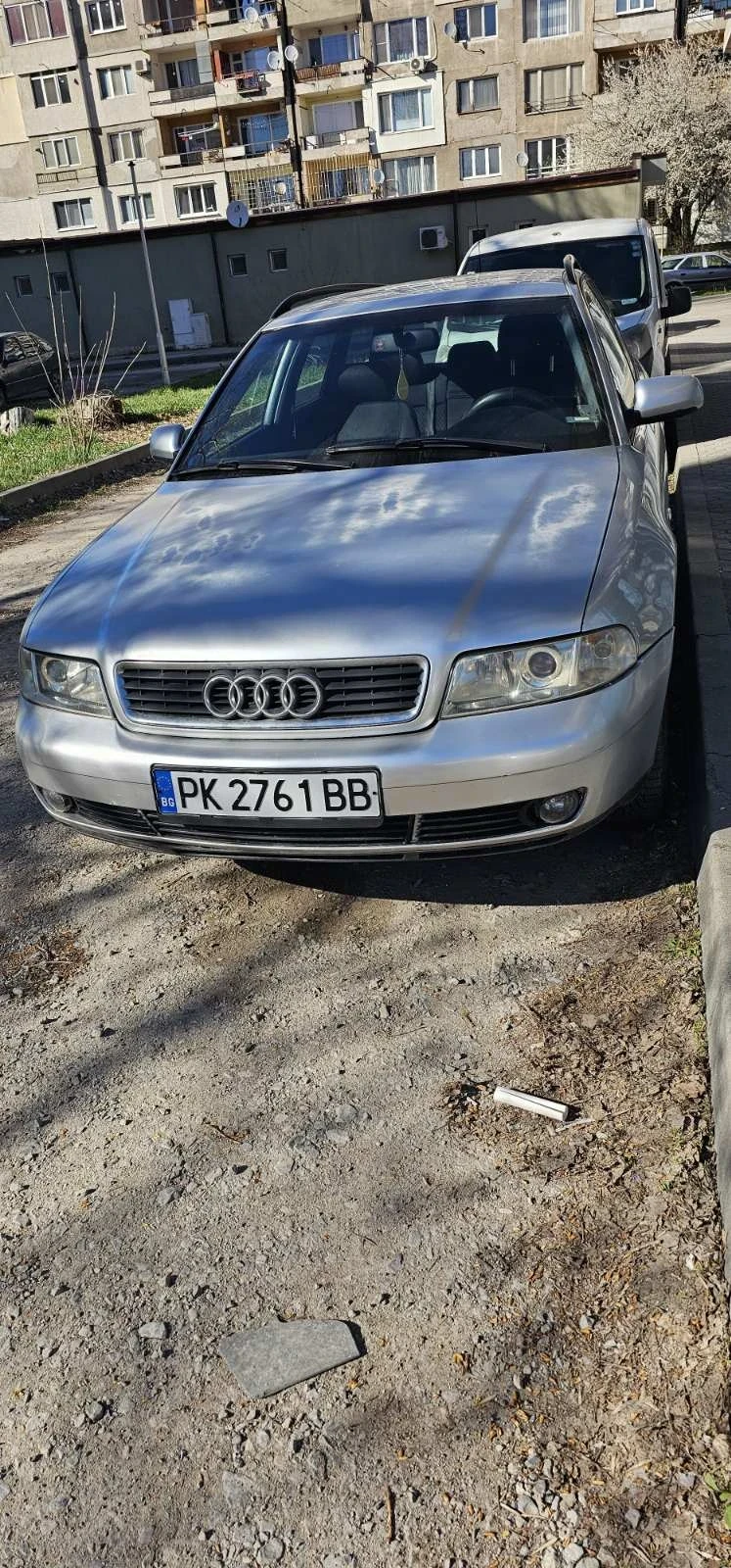 Audi A4, снимка 1 - Автомобили и джипове - 49573850