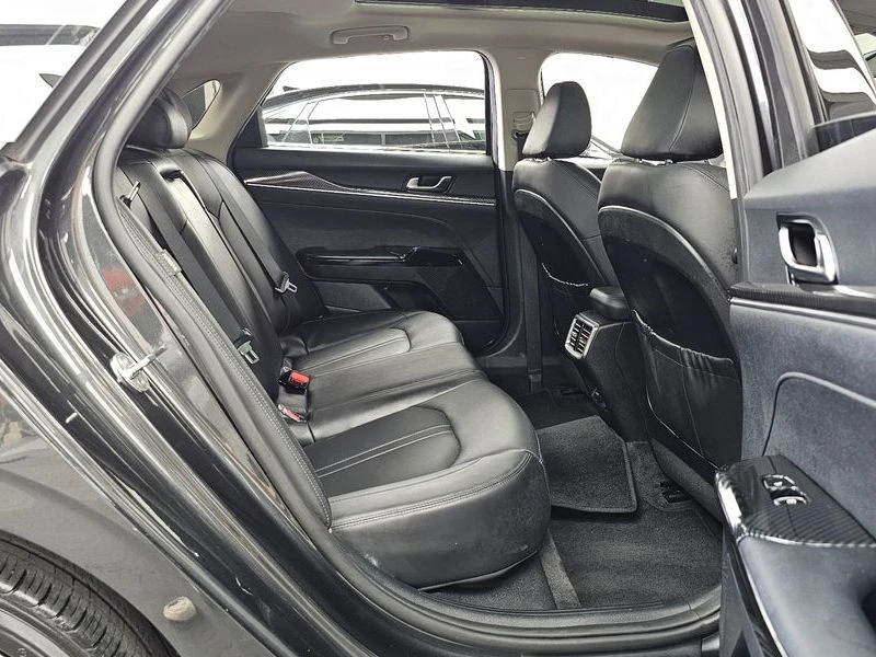 Kia K5 1.6 Turbo| 201к.с.| ВКЛ.ТЕХНОТЕСТ, снимка 12 - Автомобили и джипове - 55136888