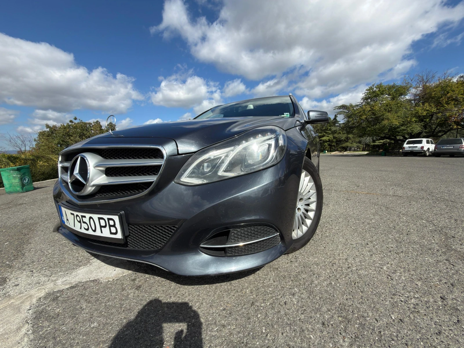 Mercedes-Benz 220 212, снимка 1