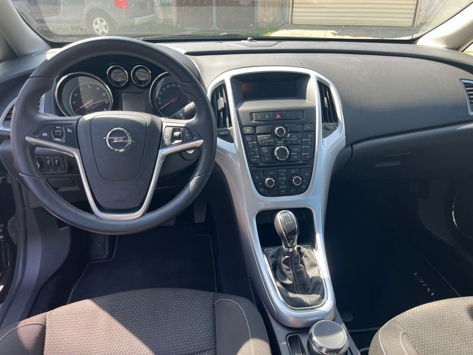 Opel Astra 1.6T - 142000км - SWISS  | Mobile.bg — изображение 11