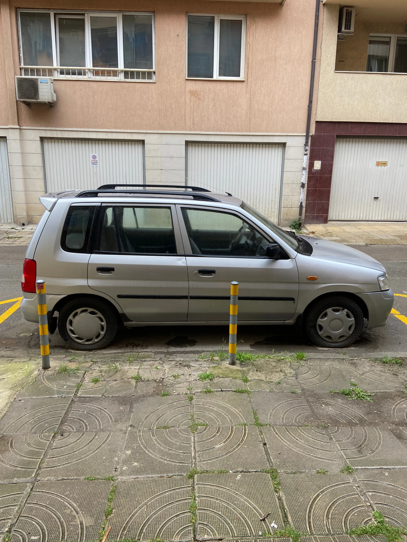 Mazda Demio 2000 - изображение 7
