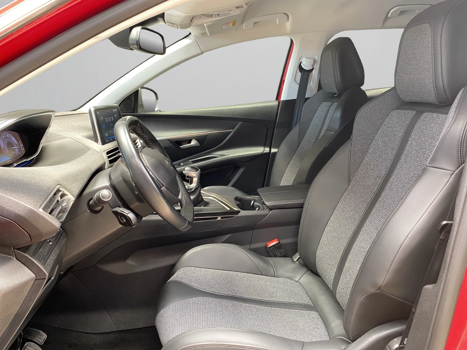 Peugeot 3008 ALLURE 1.5 HDi 130 BVM6 EURO 6 Гаранция 2 години - изображение 10
