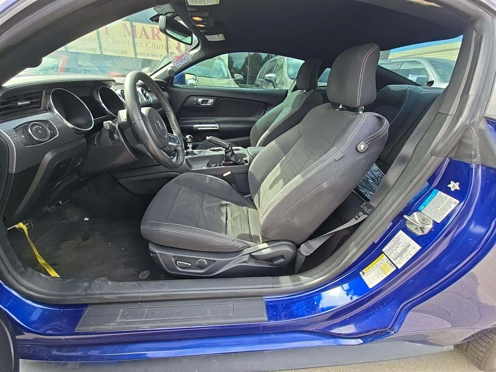 Ford Mustang GT - изображение 5