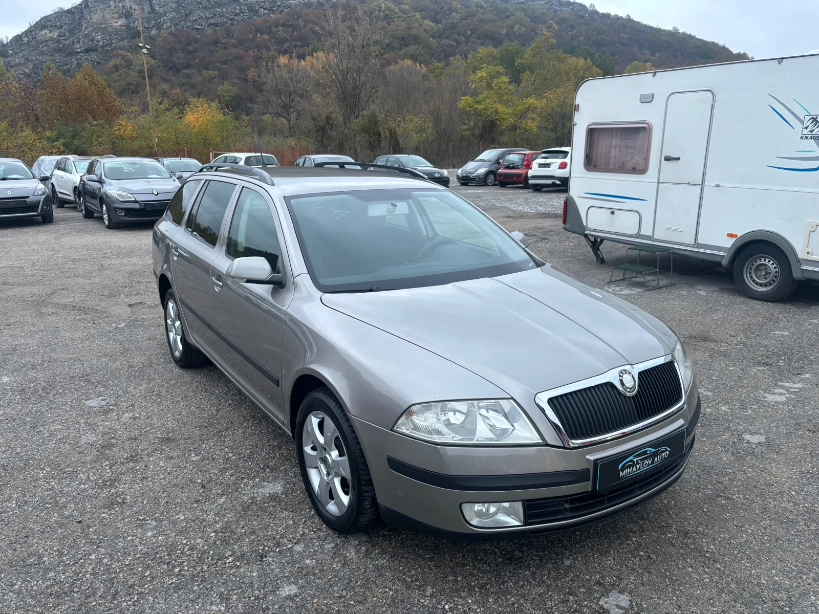 Skoda Octavia 1.6MPI  / | Mobile.bg   1
