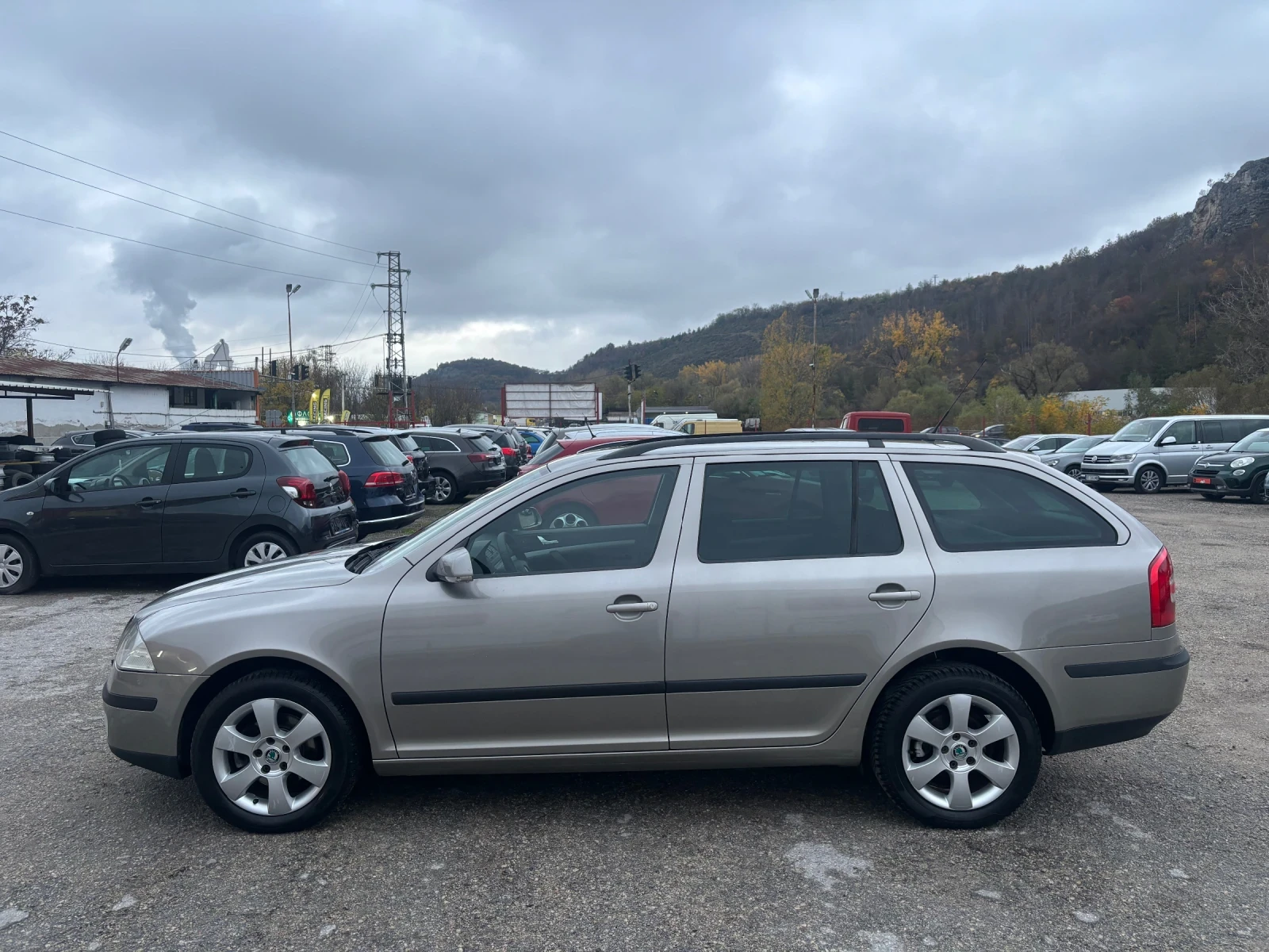 Skoda Octavia 1.6MPI  / | Mobile.bg   6