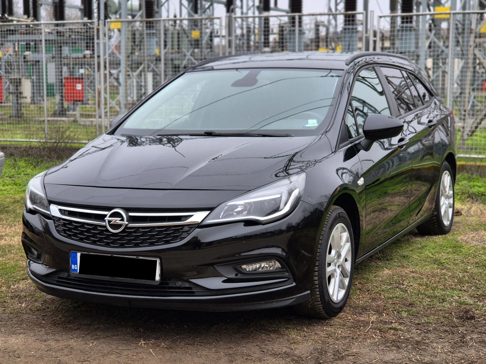 Opel Astra 1.6 CDTi * Пълна сервизна история * Обслужена - изображение 3