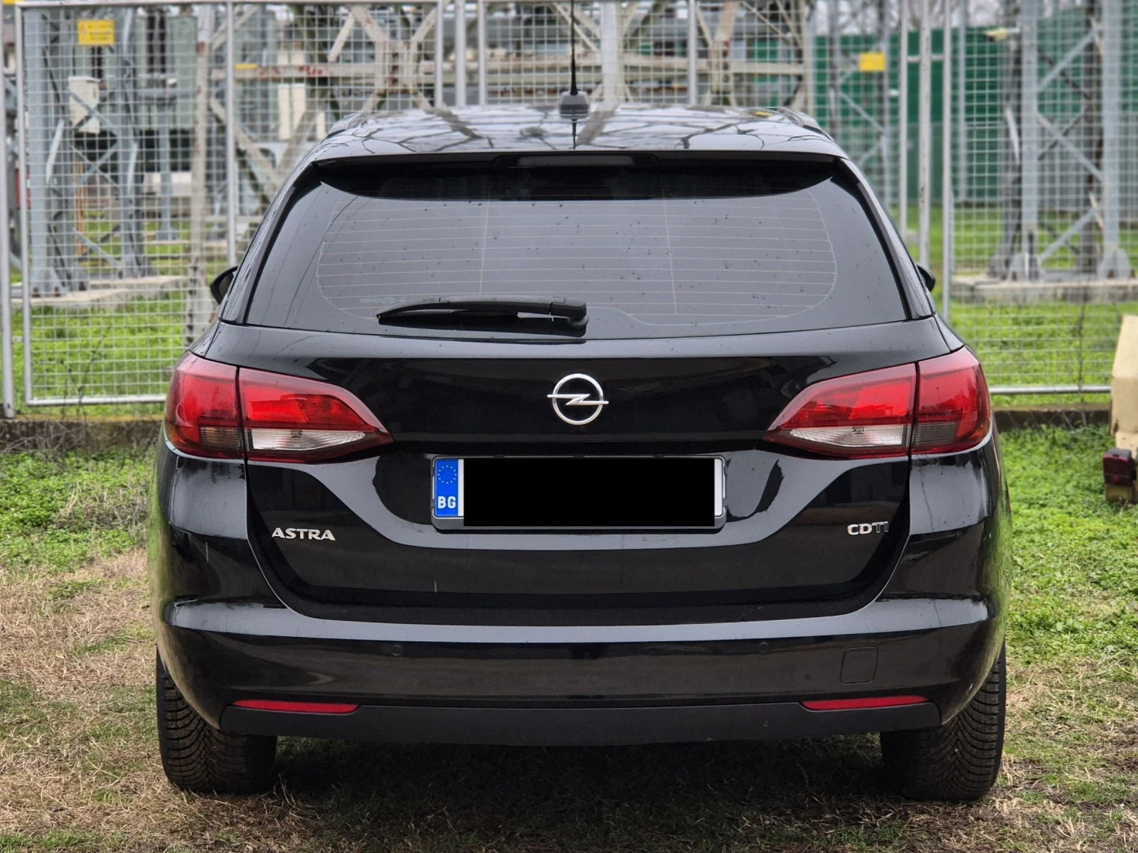 Opel Astra 1.6 CDTi * Пълна сервизна история * Обслужена - изображение 5