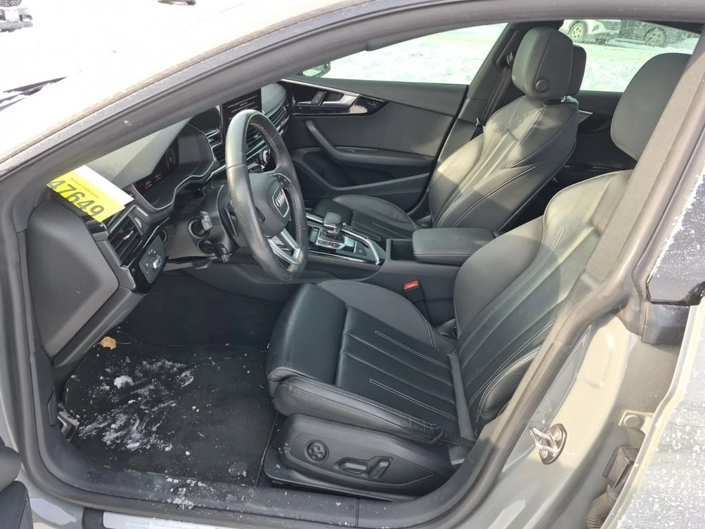 Audi A5 45tfsi * S-line * CARFAX *  - изображение 8