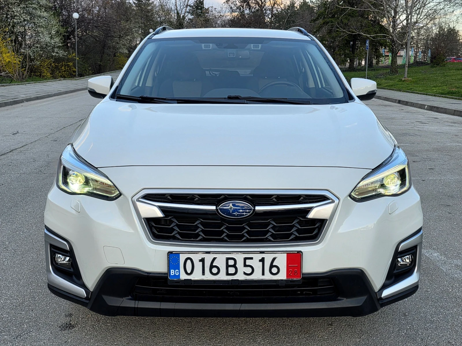 Subaru XV E-Boxer , Сервизна история, Всички екстри., снимка 2 - Автомобили и джипове - 53991095