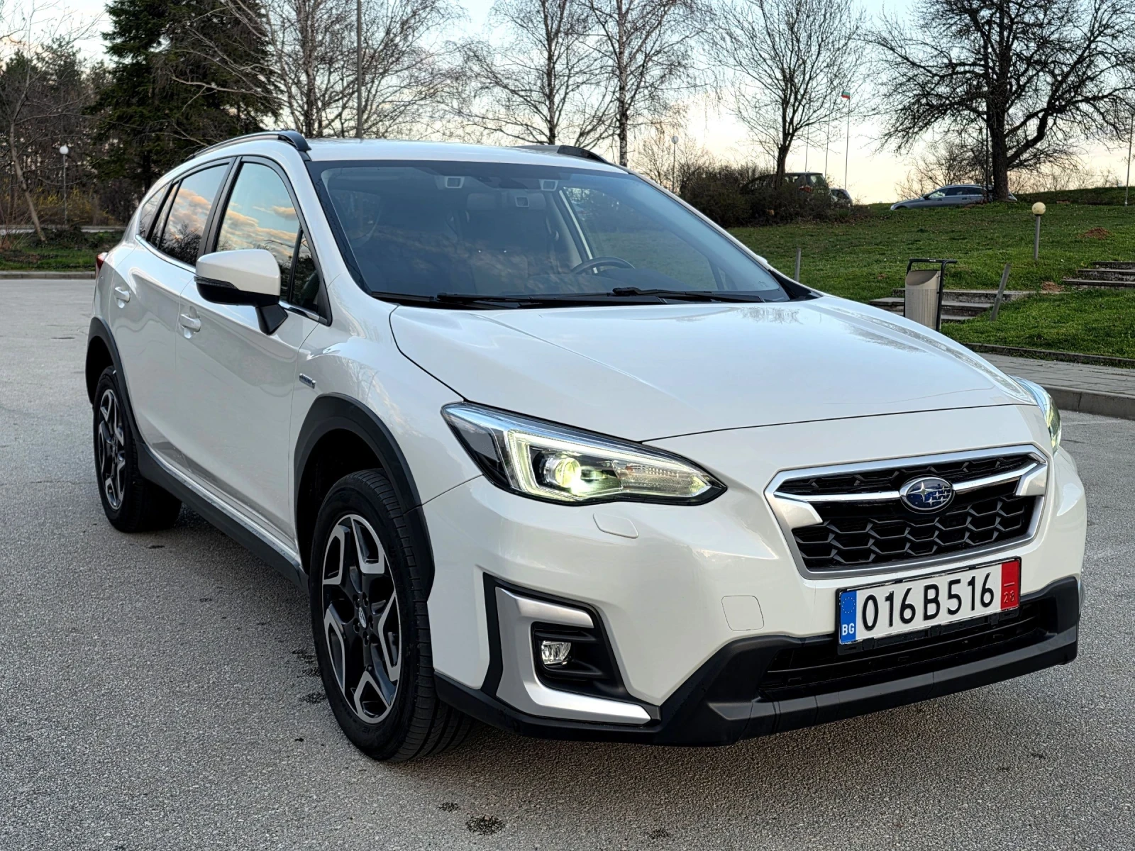 Subaru XV E-Boxer , Сервизна история, Всички екстри., снимка 5 - Автомобили и джипове - 53991095
