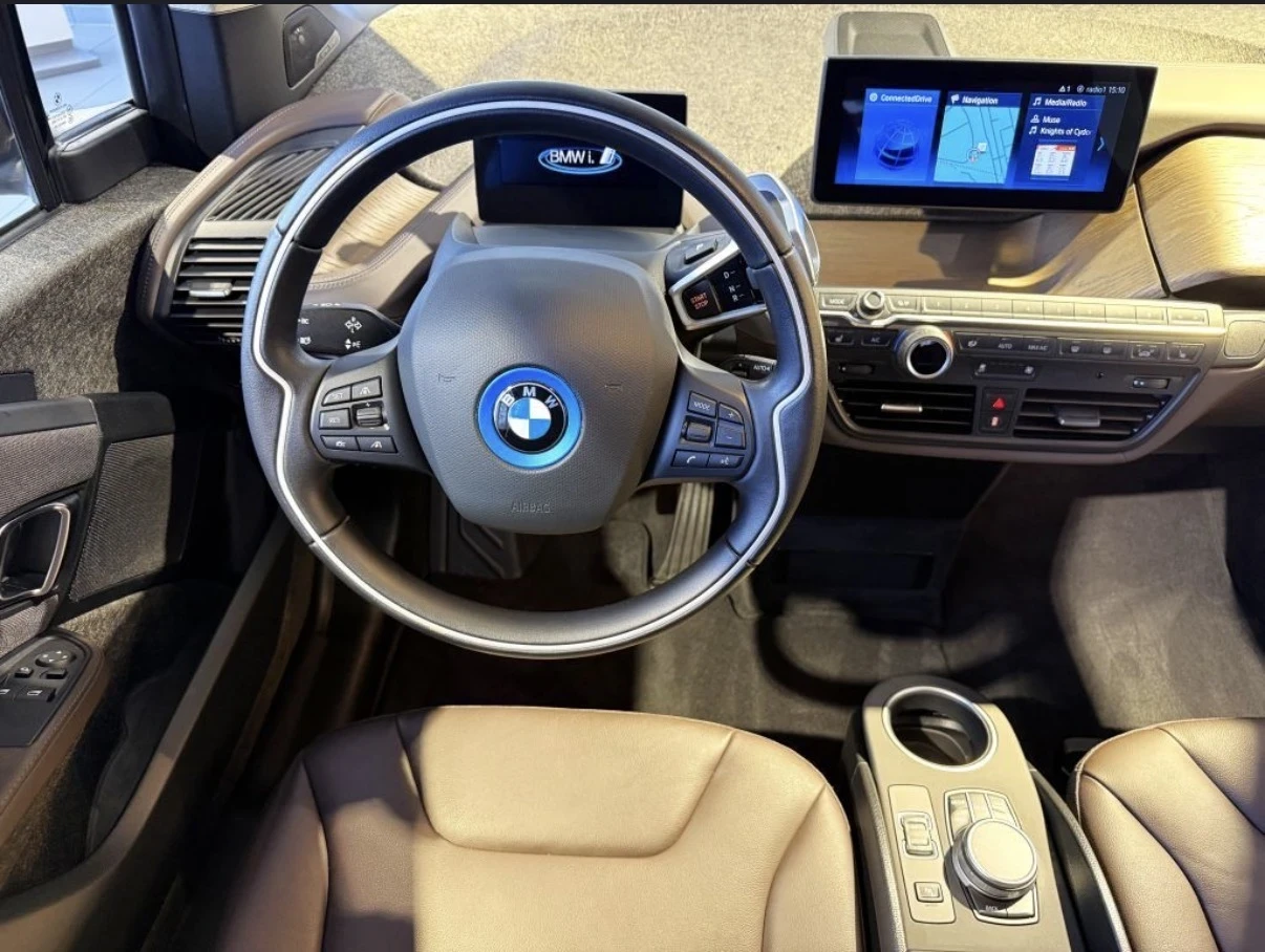 BMW i3 S* УНИКАТ* 43kw* FULL* KOЖА* ШИБЕДАХ* HARMAN KARON, снимка 3 - Автомобили и джипове - 54093403