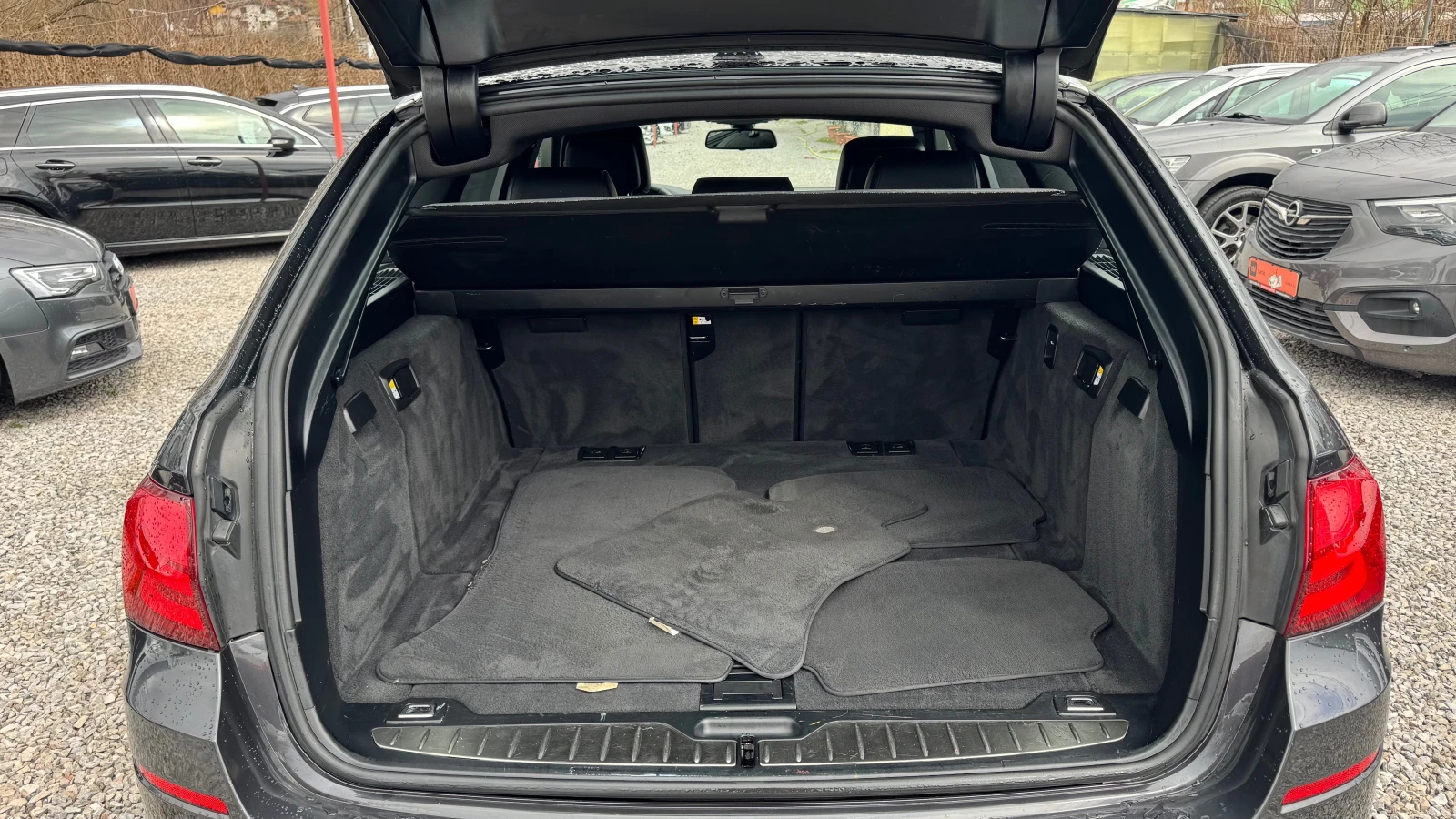 BMW 530 BMW 530 XDrive , снимка 13 - Автомобили и джипове - 54164077