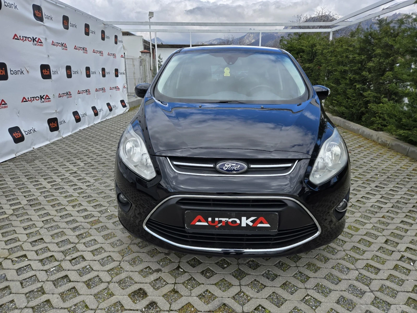 Ford C-max 1.6i-120кс= ГАЗ= FACELIFT= КЛИМАТРОНИК= ОБСЛУЖЕН