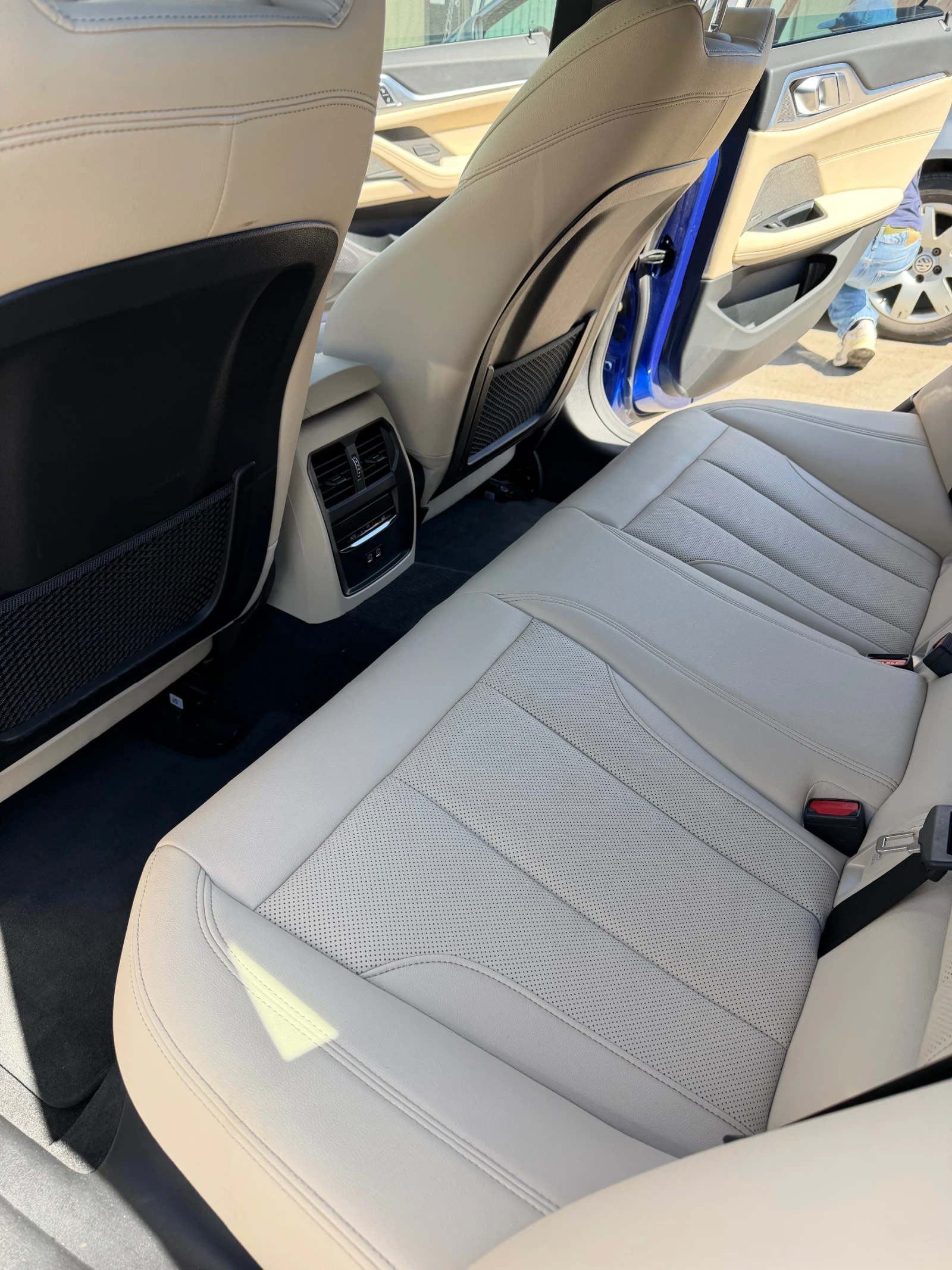 BMW i4 M50 XDRIVE CARFAX, снимка 9 - Автомобили и джипове - 54184659