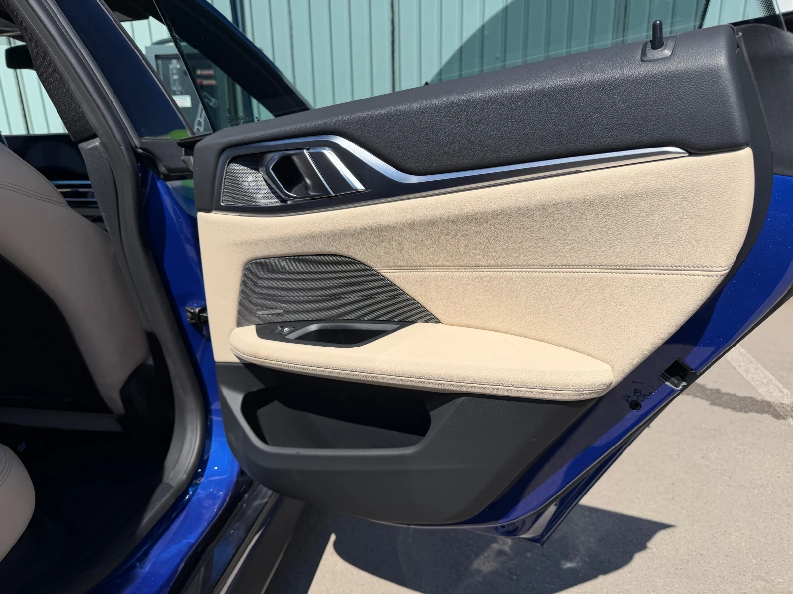 BMW i4 M50 XDRIVE CARFAX, снимка 11 - Автомобили и джипове - 54184659