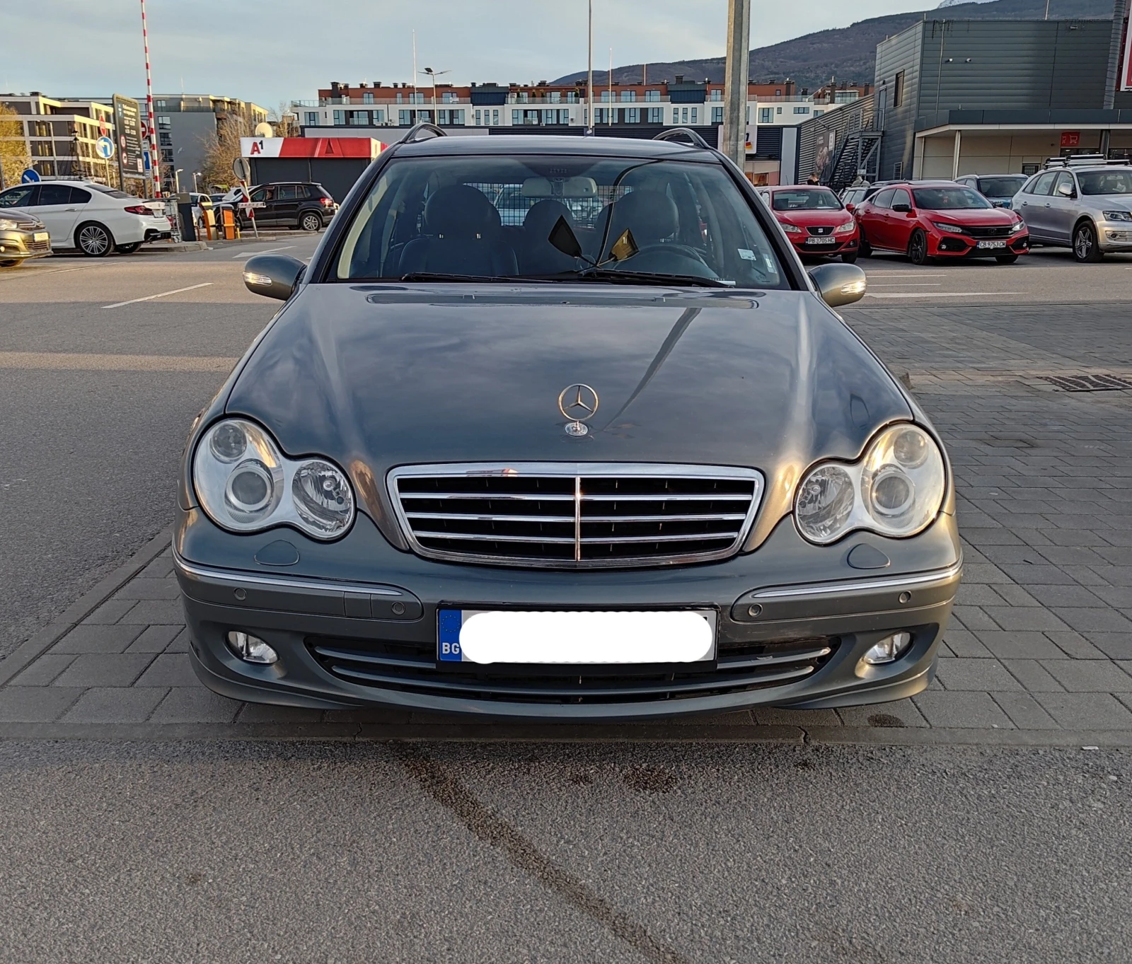 Mercedes-Benz C 200 C200 CDI Facelift (Гаражна), снимка 3 - Автомобили и джипове - 54297046